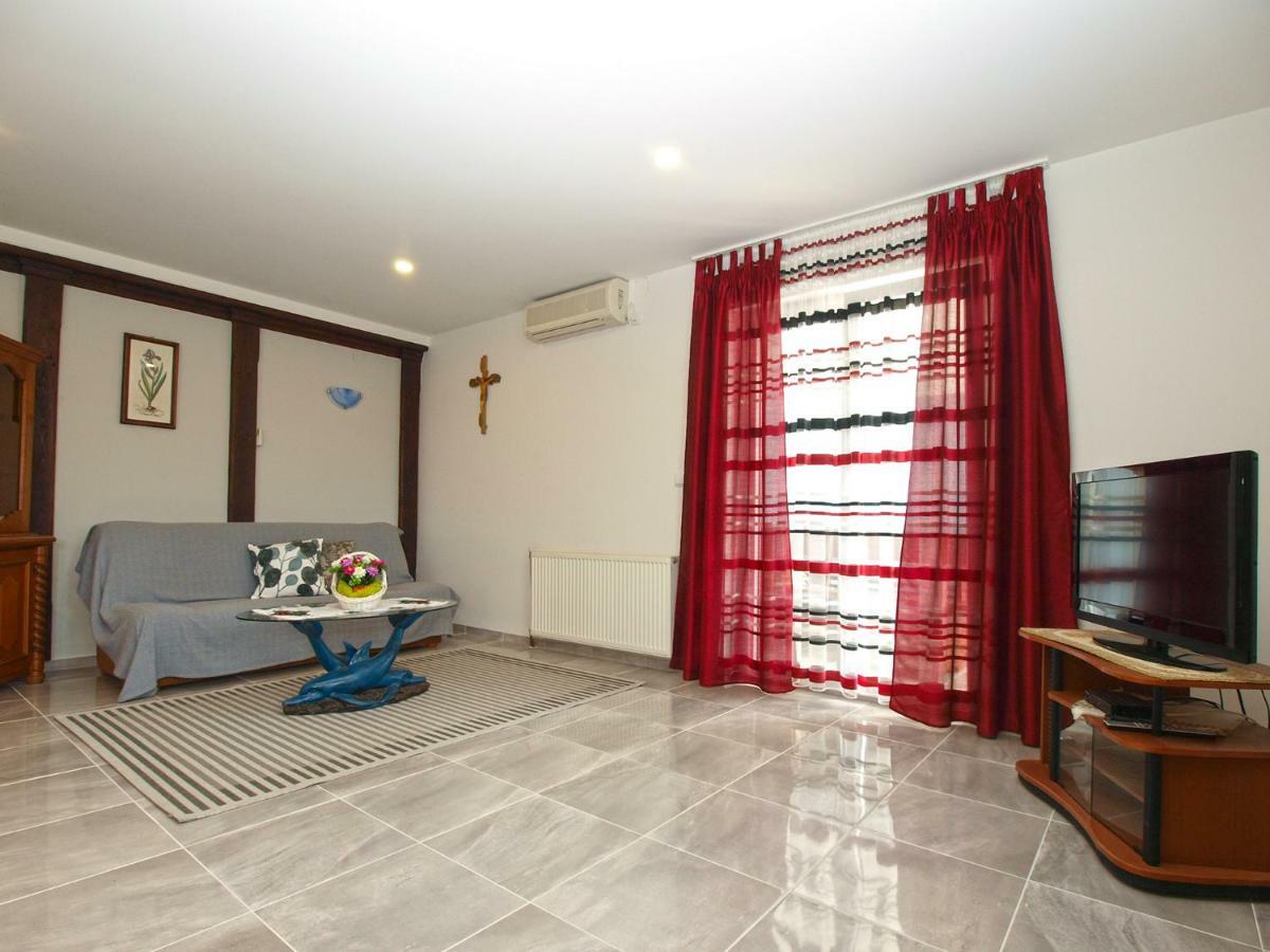 Apartments Dragica 1251 Fažana Dış mekan fotoğraf